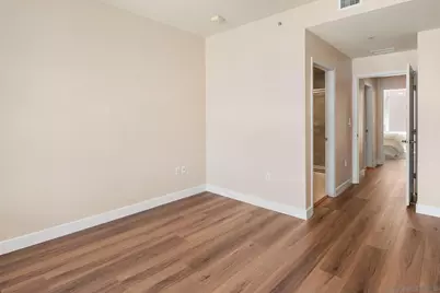  825 W Beech Street #403, San Diego, CA 92101 - Photo 21