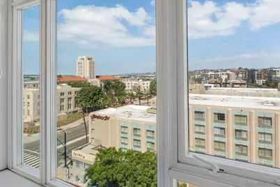  825 W Beech Street #403, San Diego, CA 92101 - Photo 19
