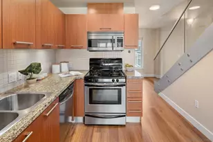 825 W Beech St, San Diego, CA 92101 - Photo 7