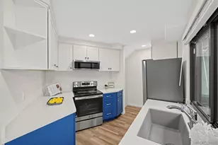 2258 Caminito Pescado, San Diego, CA 92107 - Photo 11
