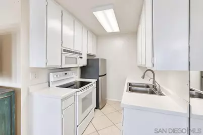  1855 Diamond St #220, San Diego, CA 92109 - Photo 11