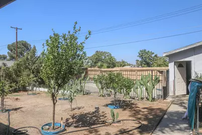  580 Kit, Hemet, CA 92543 - Photo 9