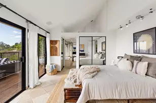 7160 Caminito Pepino, La Jolla, CA 92037 - Photo 17