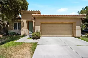 120 Estancia Way, Hemet, CA 92545 - Photo 1
