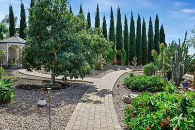  332 Bandini, Vista, CA 92083 - Photo 31
