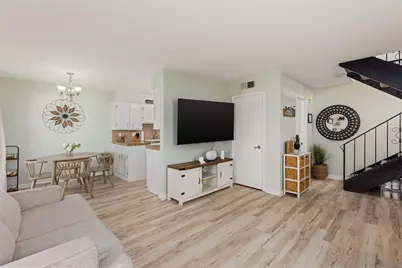  10331 Santana Ranch Drive, Santee, CA 92071 - Photo 3