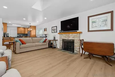  6758 Dennison Street, San Diego, CA 92122 - Photo 9