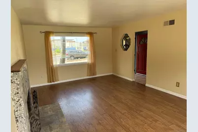  4670 Mount Etna, San Diego, CA 92117 - Photo 3