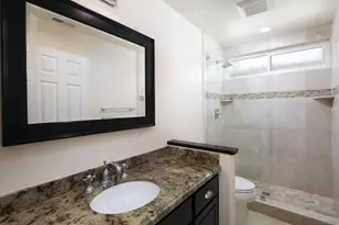 14025 Chestnut Hill Ln, San Diego, CA 92128 - Photo 11