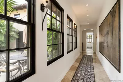  1040 Crest Dr, Encinitas, CA 92024 - Photo 33