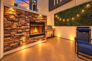 985 Island, San Diego, CA 92101 - Photo 19