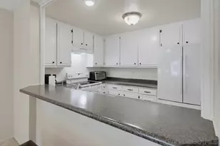 17637 Pomerado Rd, San Diego, CA 92128 - Photo 5