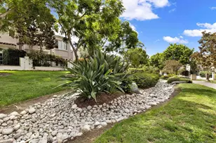 5536 Renaissance, San Diego, CA 92122 - Photo 17