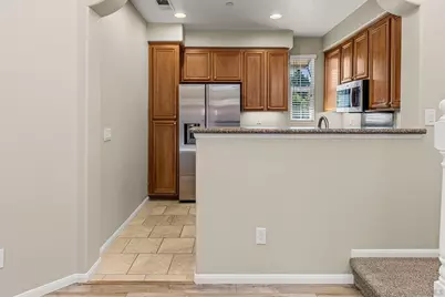  977 Pearleaf Ct, San Marcos, CA 92078 - Photo 9