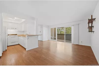  155 W Glaucus #C, Encinitas, CA 92024 - Photo 5
