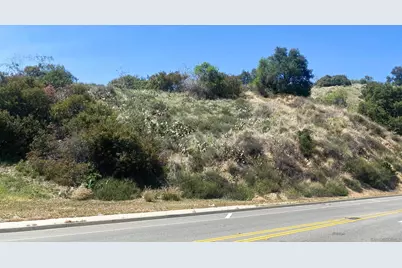  16 Esperanza Drive #16, La Verne, CA 91750 - Photo 3