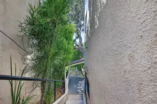 1535 Parmer Ave, Los Angeles, CA 90026 - Photo 3