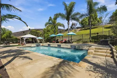  3051 Vineyard Way, Chula Vista, CA 91914 - Photo 3