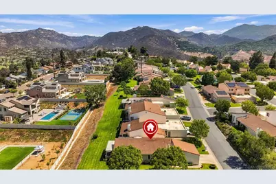  17824 Villamoura Dr, Poway, CA 92064 - Photo 27