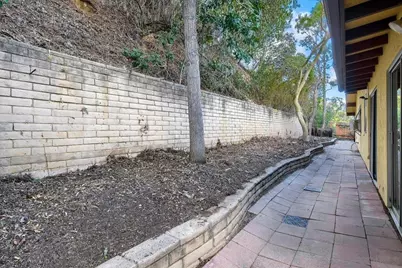  8384 Sugarman Drive, La Jolla, CA 92037 - Photo 31
