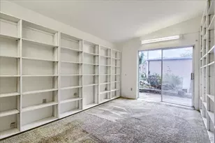 8384 Sugarman Dr, La Jolla, CA 92037 - Photo 23