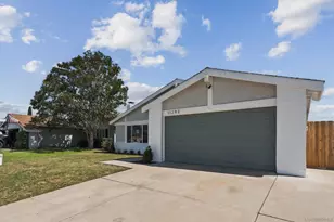 11293 Linares St, San Diego, CA 92129 - Photo 3