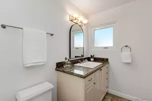 4720 Caroline Dr, San Diego, CA 92115 - Photo 17