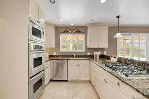 4720 Caroline Dr, San Diego, CA 92115 - Photo 11