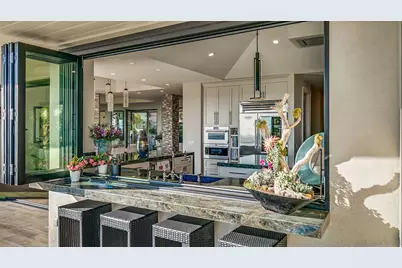  7173 Obelisco Cir, Carlsbad, CA 92009 - Photo 13