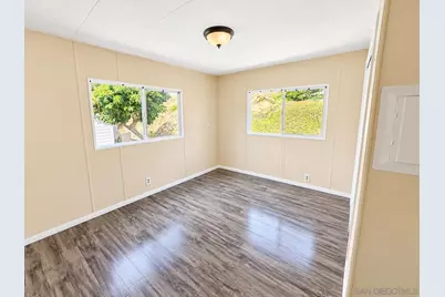  121 Orange Ave, Chula Vista, CA 91911 - Photo 11