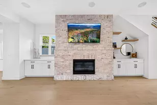 5673 Linda Rosa Ave, La Jolla, CA 92037 - Photo 9