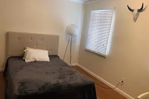 4548 Point Loma Ave, San Diego, CA 92107 - Photo 9