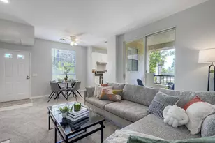 10872 Sabre Hill Dr, San Diego, CA 92128 - Photo 9