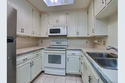  750 State St #324, San Diego, CA 92101 - Photo 13