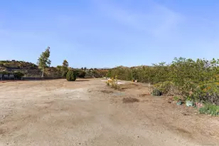 475 Canyon Rim, El Cajon, CA 92021 - Photo 43