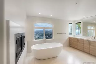 1651 Bella Laguna Ct, Encinitas, CA 92024 - Photo 25