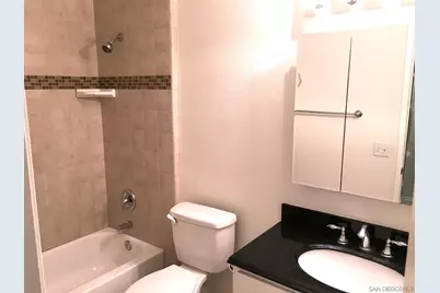  1009 S Sunshine Ave #B, El Cajon, CA 92020 - Photo 9