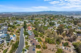 777 Hacienda Dr, El Cajon, CA 92020 - Photo 43