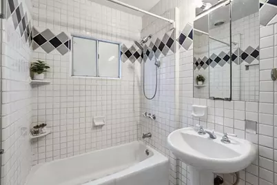  1616 Glenwood Dr., San Diego, CA 92103 - Photo 17