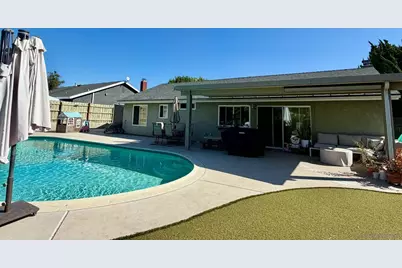  931 Summerfield Pl., Escondido, CA 92027 - Photo 3