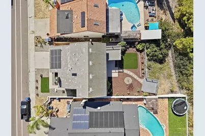  561 E J Street, Chula Vista, CA 91910 - Photo 5