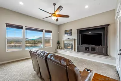  2713 Vistamonte, Escondido, CA 92027 - Photo 19