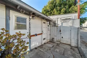 2716 Columbine St, San Diego, CA 92105 - Photo 27