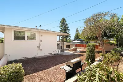  5421 Linda Rosa, La Jolla, CA 92037 - Photo 31