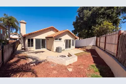  1827 Corte Amarillo, Oceanside, CA 92056 - Photo 5