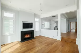 6911 Neptune Pl, La Jolla, CA 92037 - Photo 15