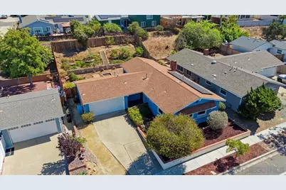  4251 Moraga Avenue, San Diego, CA 92117 - Photo 3