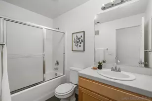 2710 E Evans Rd, San Diego, CA 92106 - Photo 29
