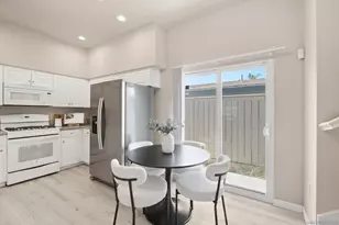 1329 Holly Ave, Imperial Beach, CA 91932 - Photo 3