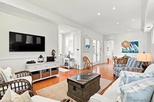 211 I Ave, Coronado, CA 92118 - Photo 7